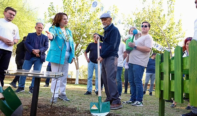 didim ve laubach dostlugu anlamli bir simge ile taclandi BdSpbgqK